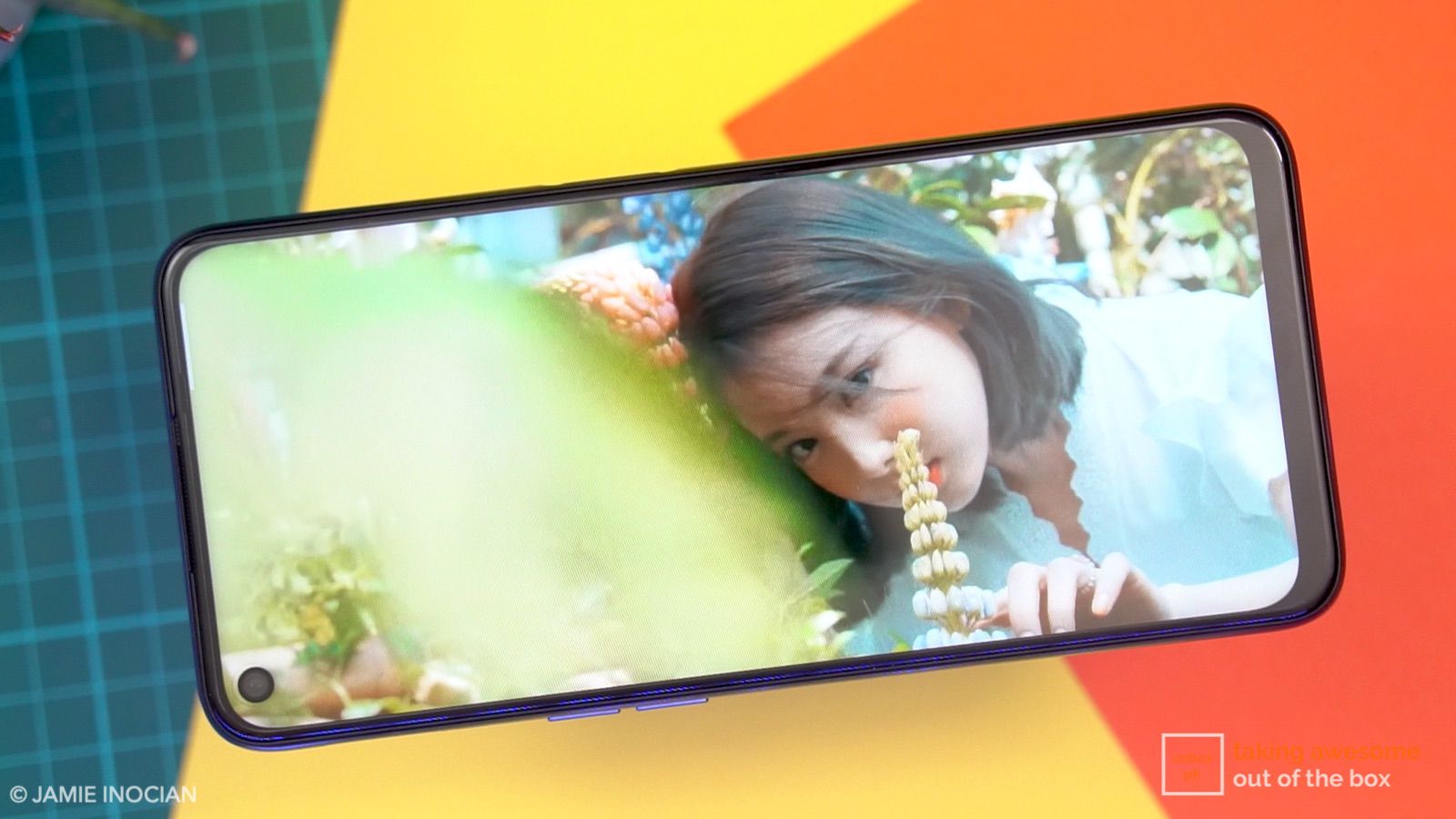 kpop playing in the realme 6