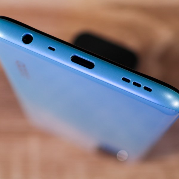 Charging port, speakers, and audio port of the Oppo A92