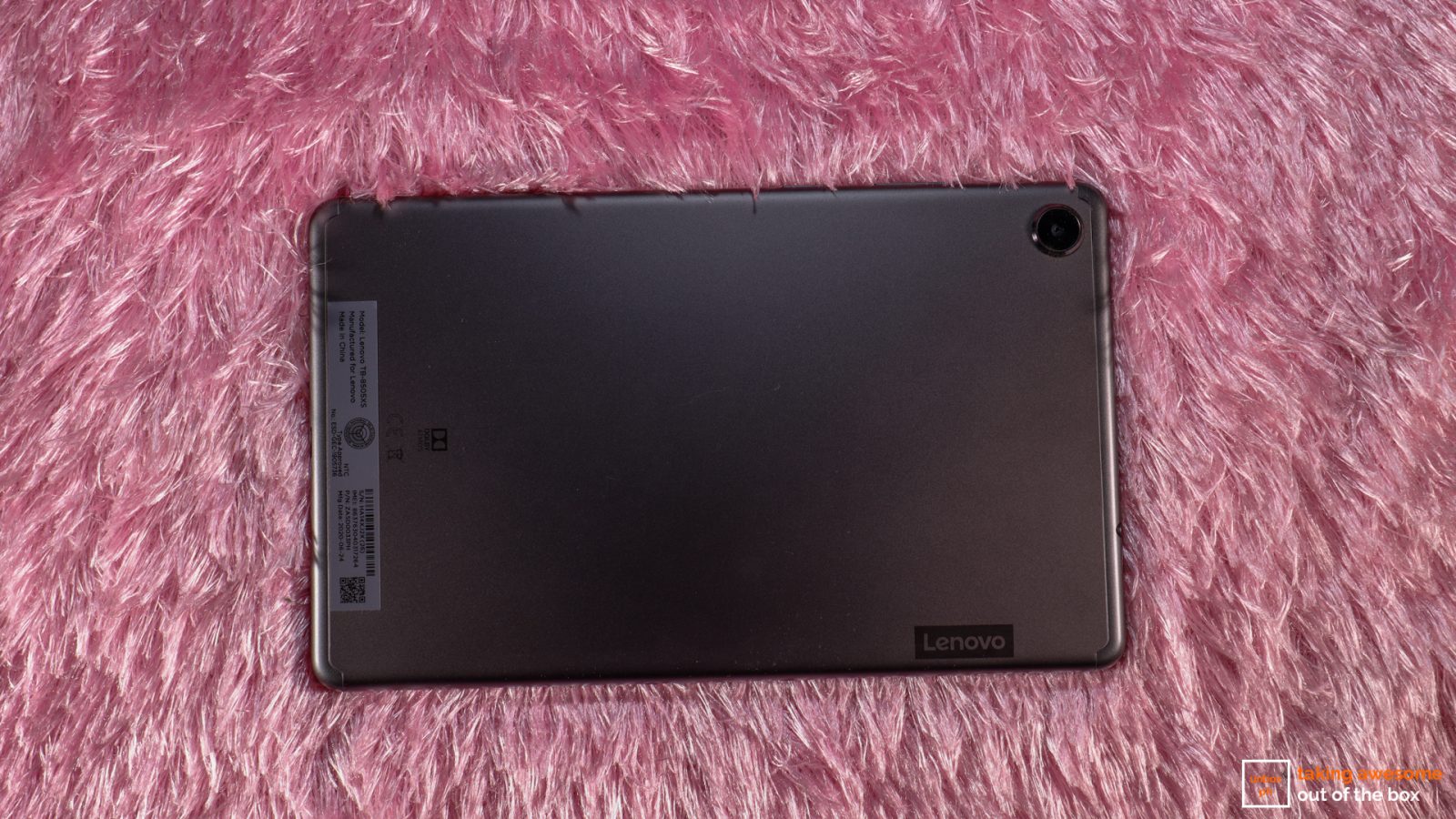 Lenovo Smart Tab M8 HD Back View