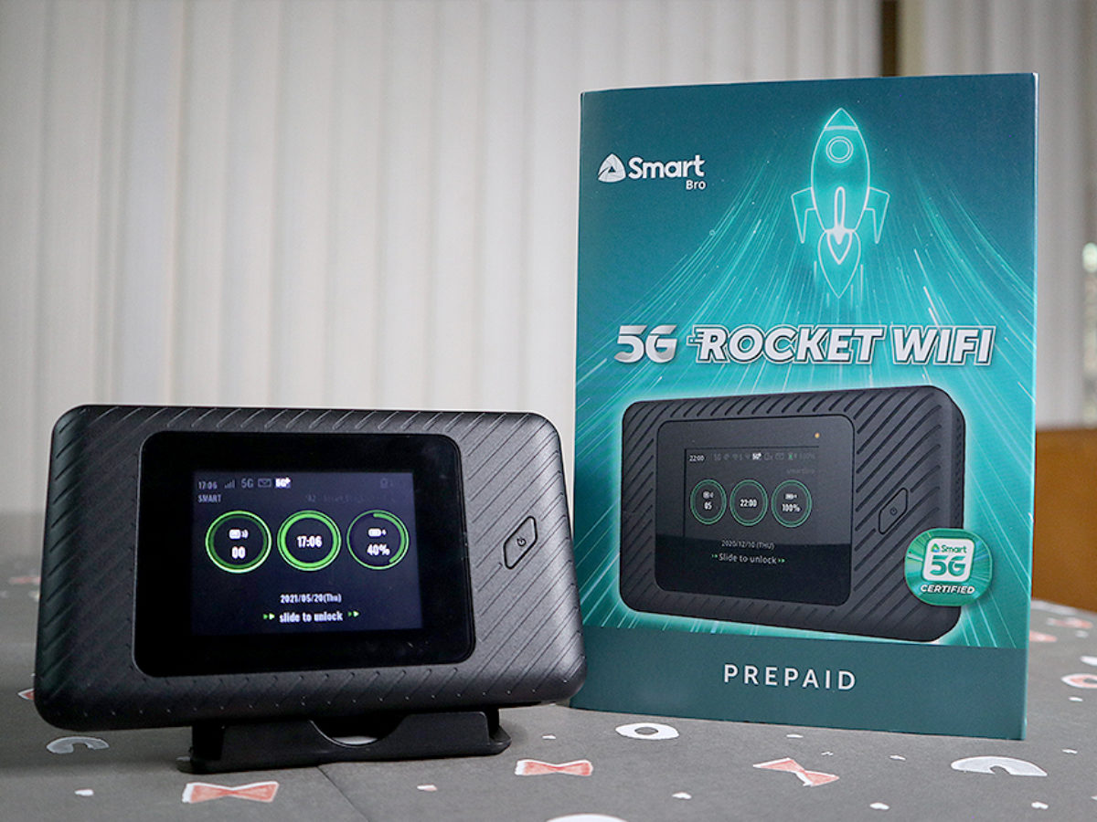 Facilitar picnic Diagnosticar Smart 5G Rocket WiFi Review: 5G In Your Pocket, At A Price