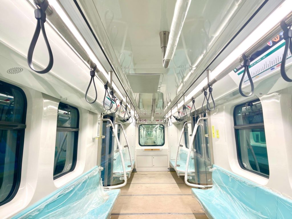 LRT-1 Now Testing Brand-new 4th-gen Trains