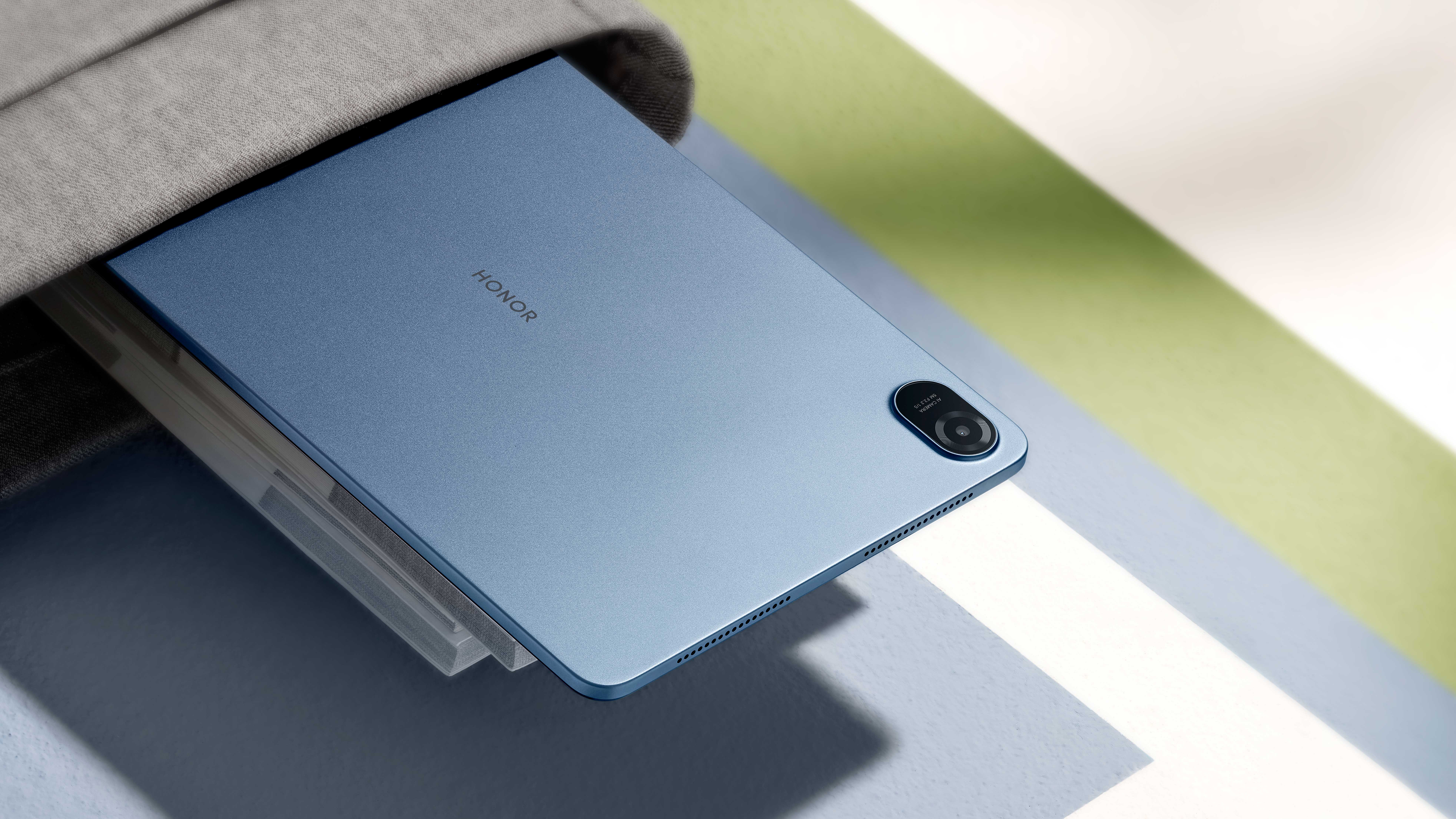 HONOR Announces Large-Screened Pad 8 with 8-Speaker System
