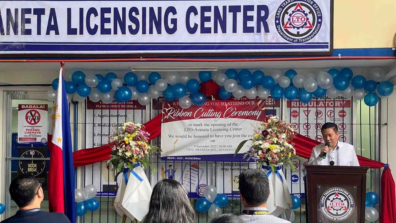 LTO Opens New Licensing Center in Quezon City