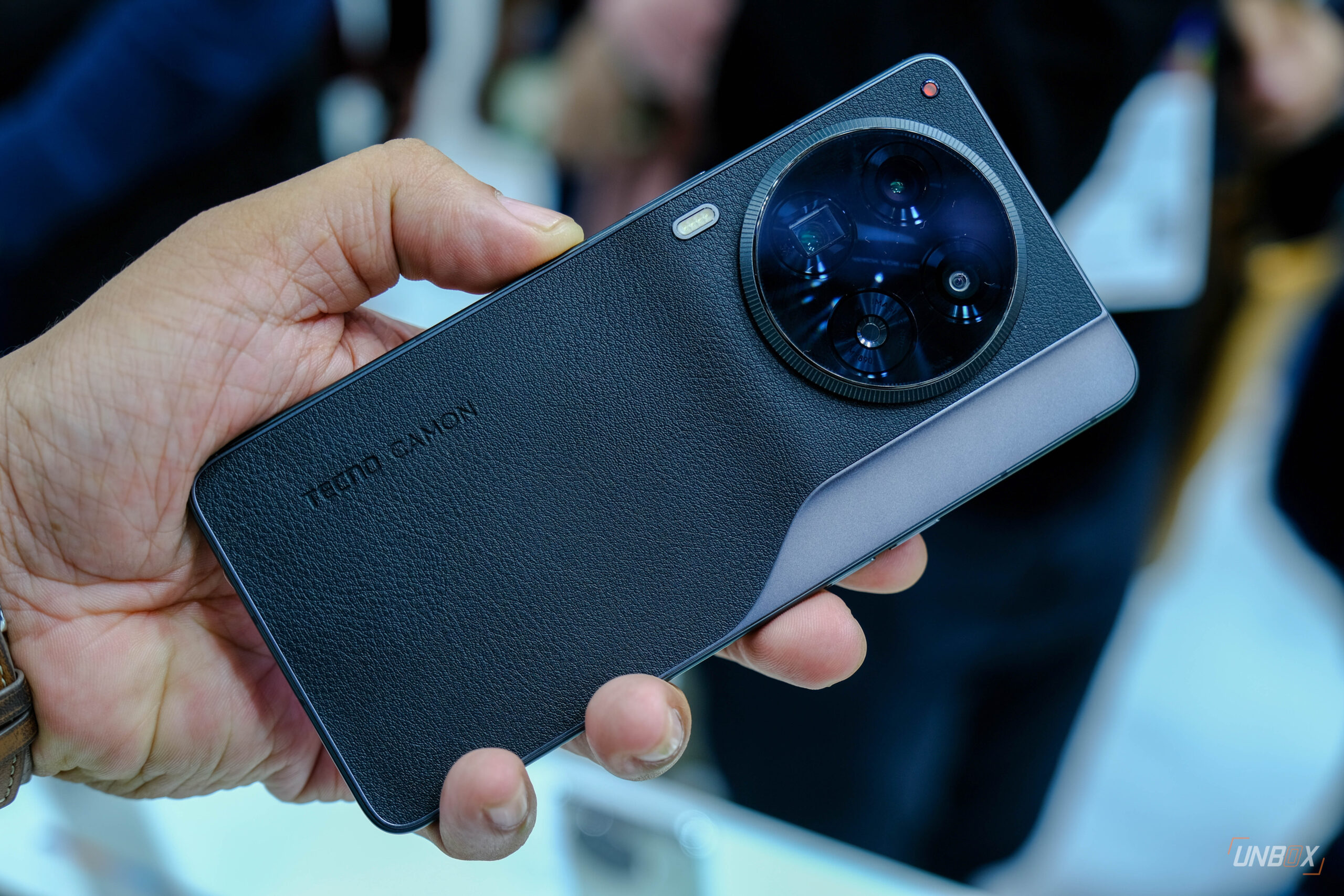 nubia Z50S Pro unveiled: 35mm lens, Snapdragon 8+ Gen2 » YugaTech